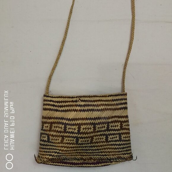 𝅺70S vintage woven straw natural & BLACK satchel shoulder bag - Picture 1 of 4